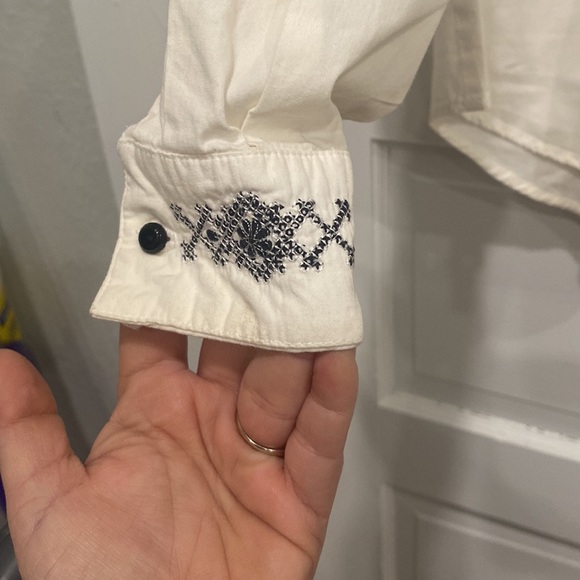 Collections by Michelle Stuart Size 8 Button Down Blouse - Picture 4 of 5